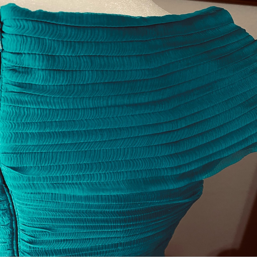 Tadashi Shoji Teal Silk Off Shoulder Cocktail Dress Sz 2 Pleated Bodycon Sheath - Picture 8 of 15
